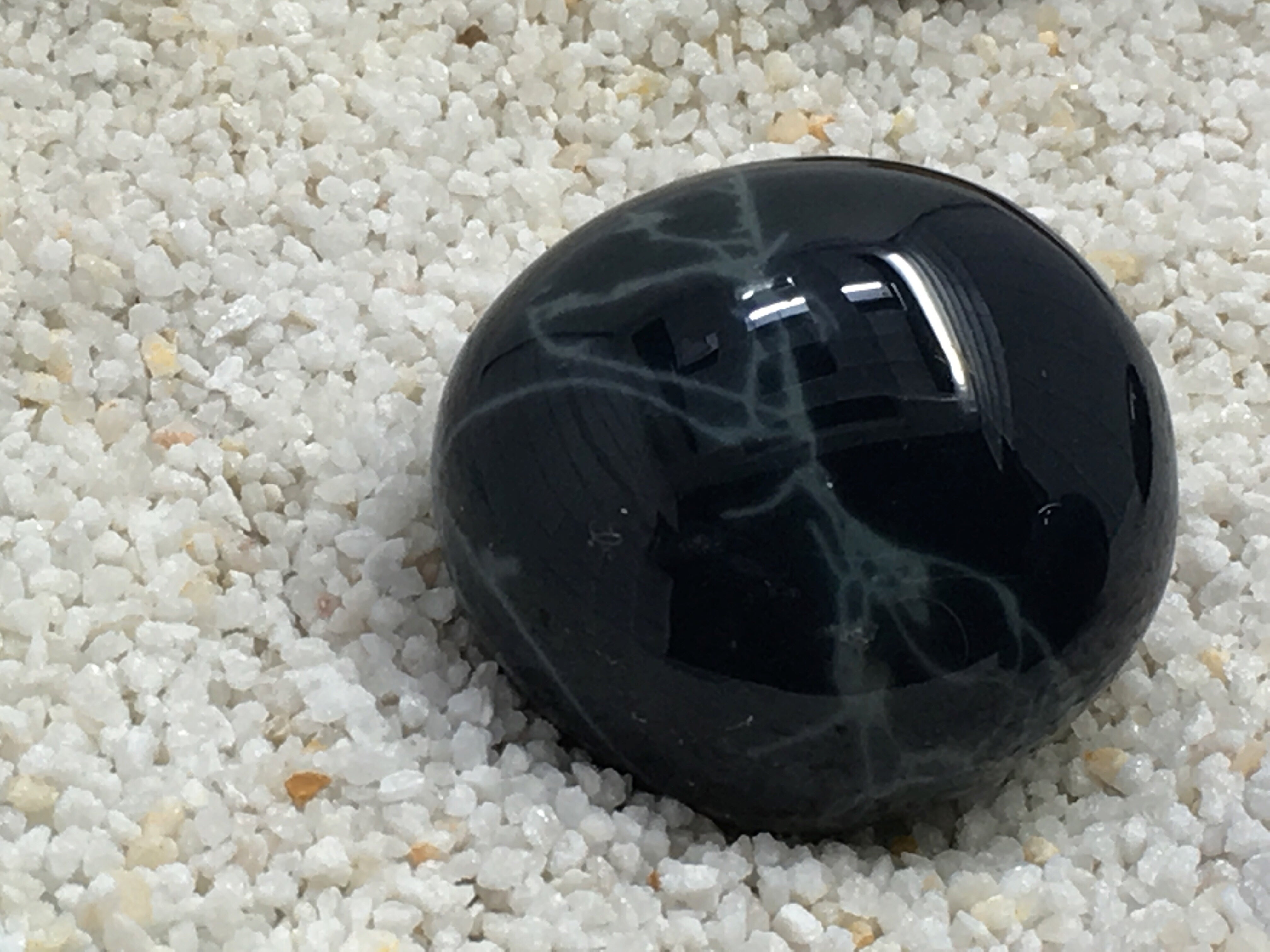 Obsidian Spider: Pebble