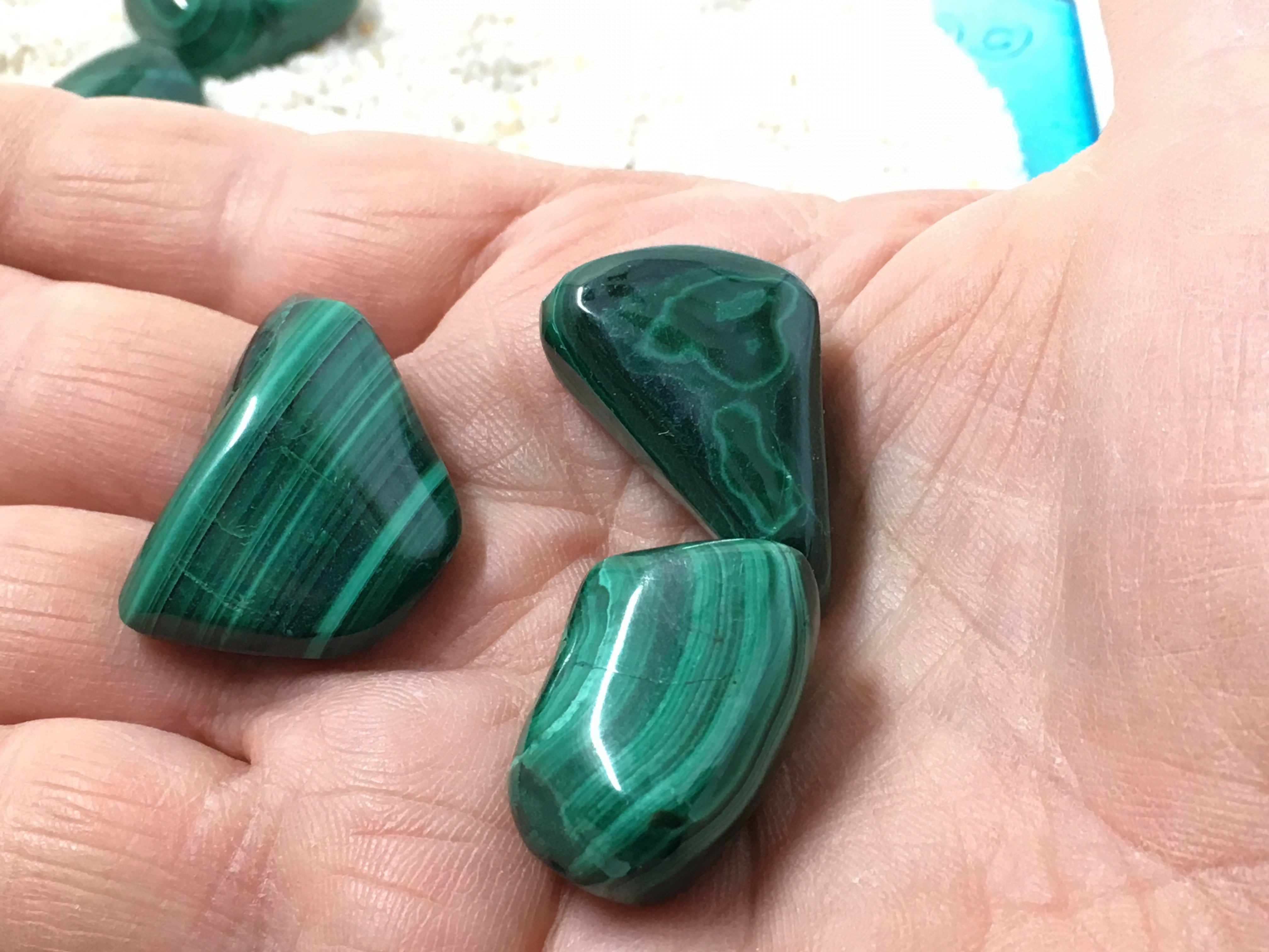 Malachite: Pebbles (33 pc/Bag xsmall)