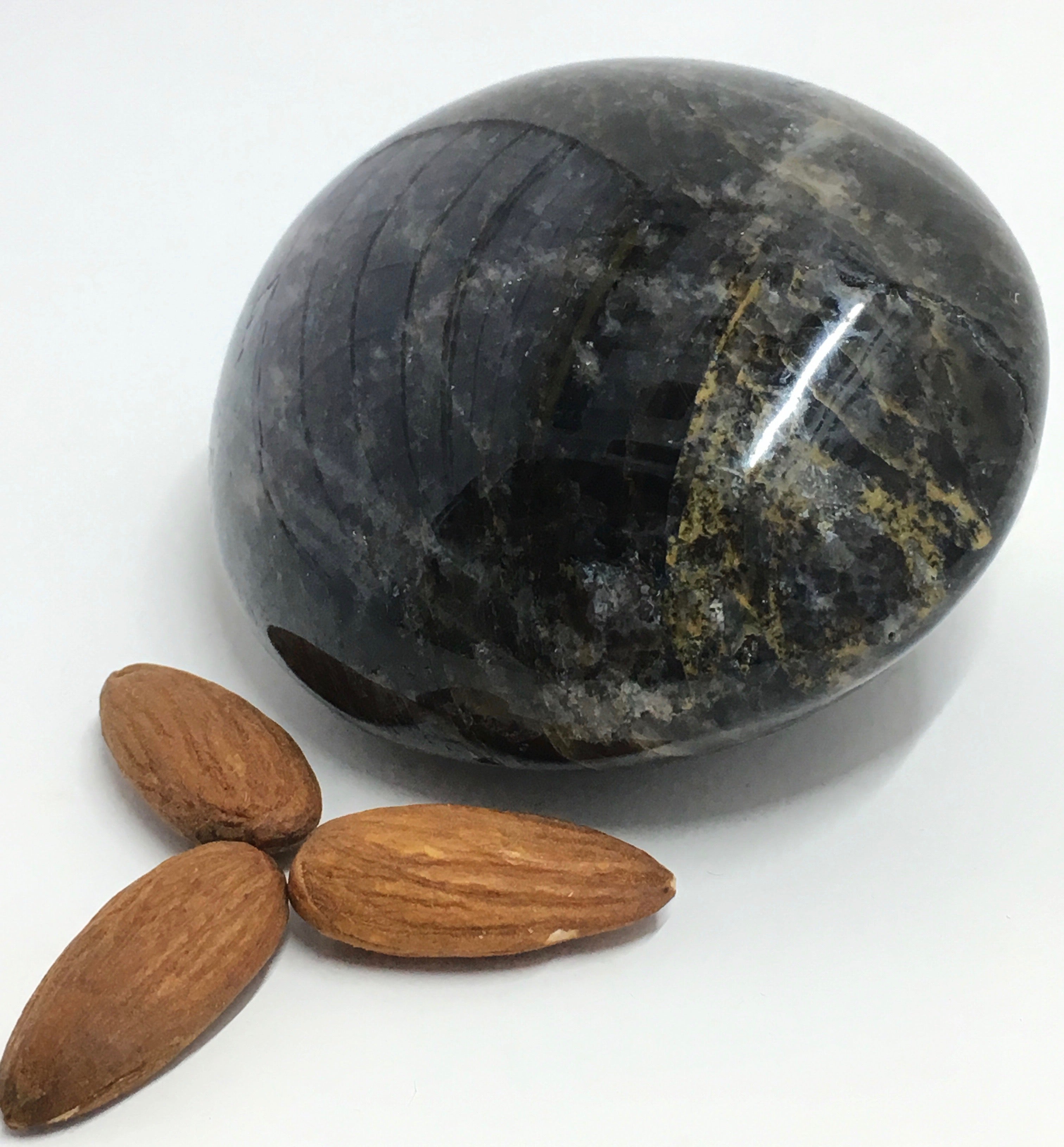Moonstone: Black: Palm (7.62cm/3")